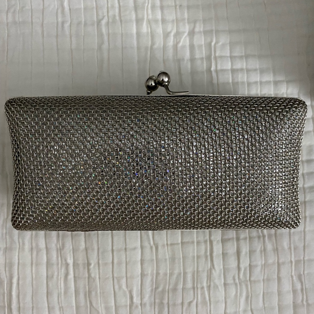 Bebe clutch